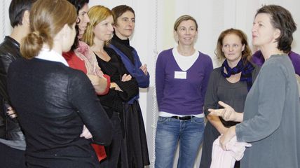 group of international designer with Hella Jongerius in Tilburg Textillab