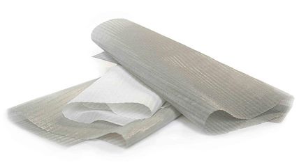 translucent acoustic fabric LIQUID in two colors