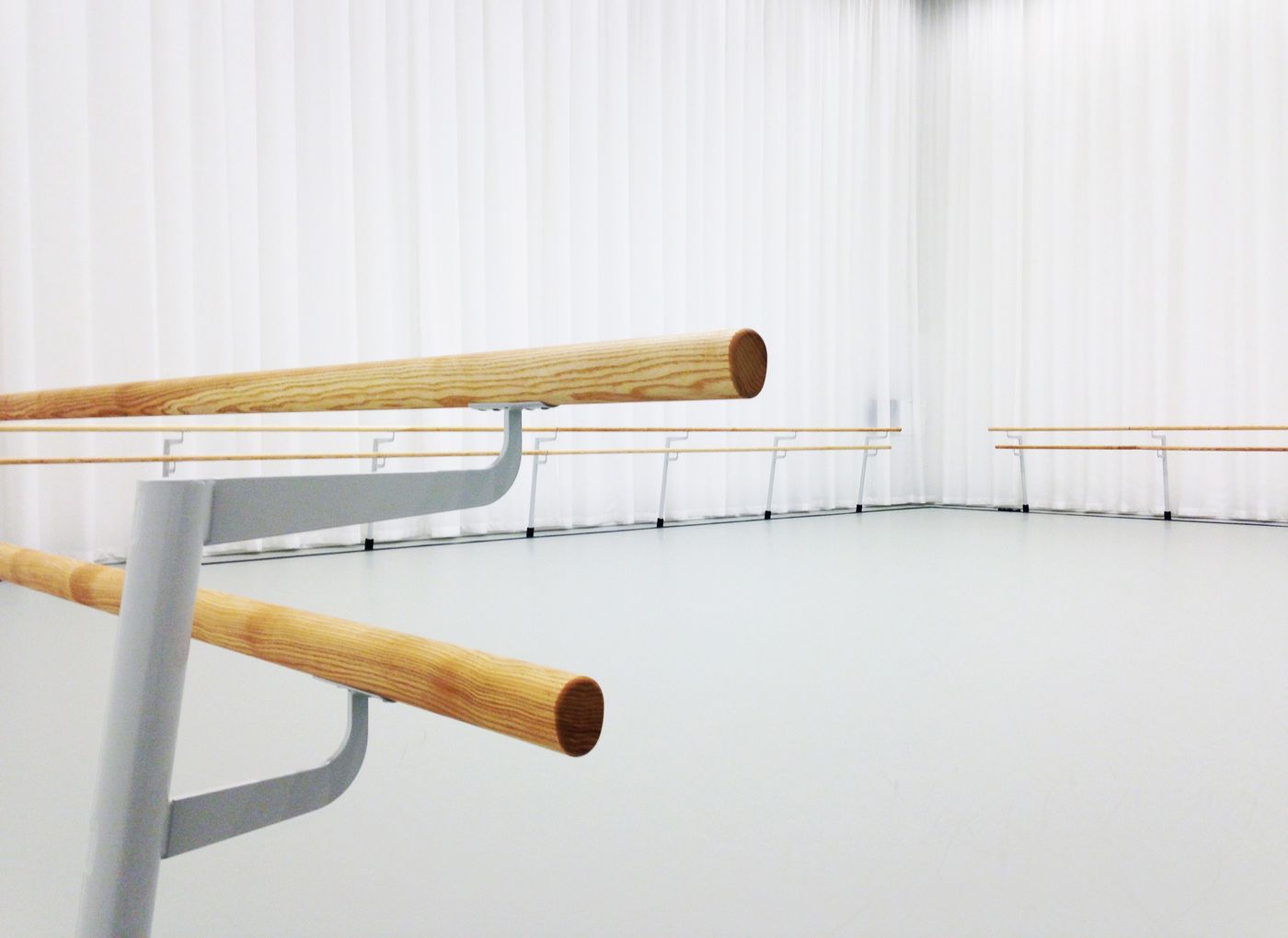 acoustic curtain STREAMER classic ballet hall ZHDK university campus Toni Areal Zurich